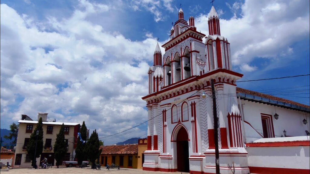 Explore San Cristóbal de las Casas with Ease